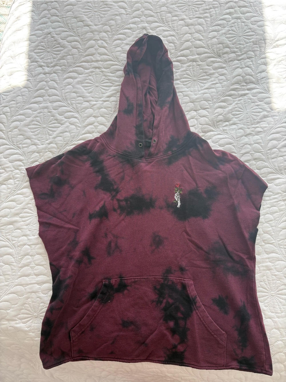 Empyre Maroon & Black Tie-Dye Hooded Tank